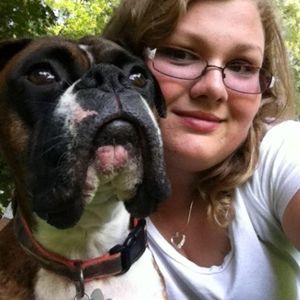 Meet your Posher, Holly